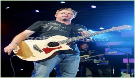 Who is Pat Green Dating Now